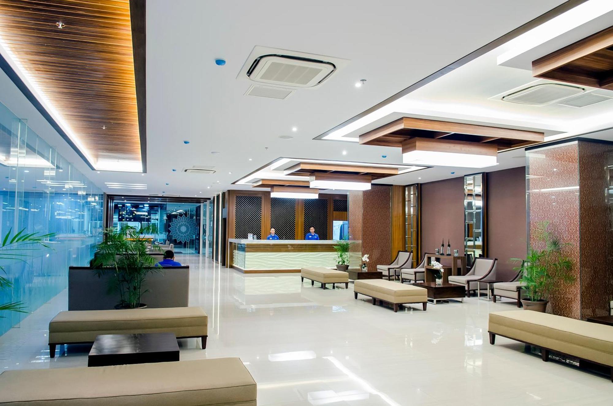 Tara Hotel Yogyakarta Tugu Exterior photo