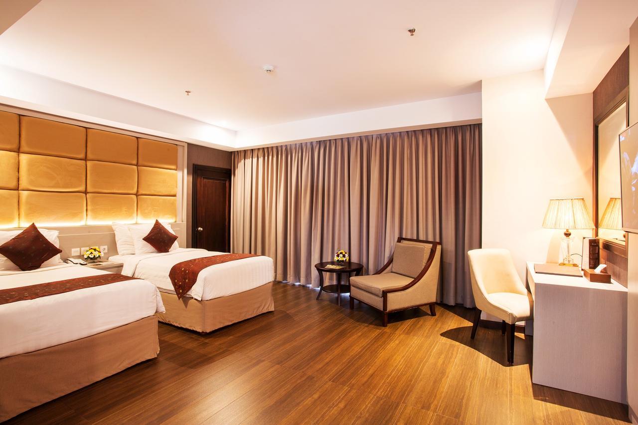 Tara Hotel Yogyakarta Tugu Exterior photo